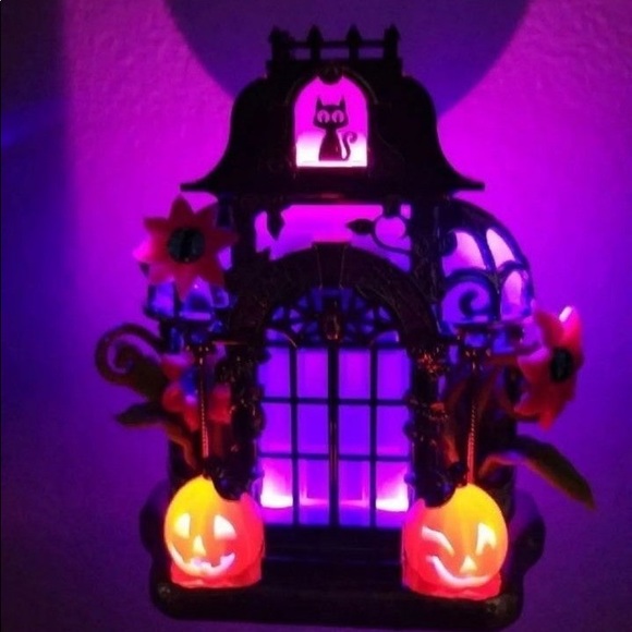 New Bath and body Works Halloween Wallflowers Plug in - Picture 2 of 12